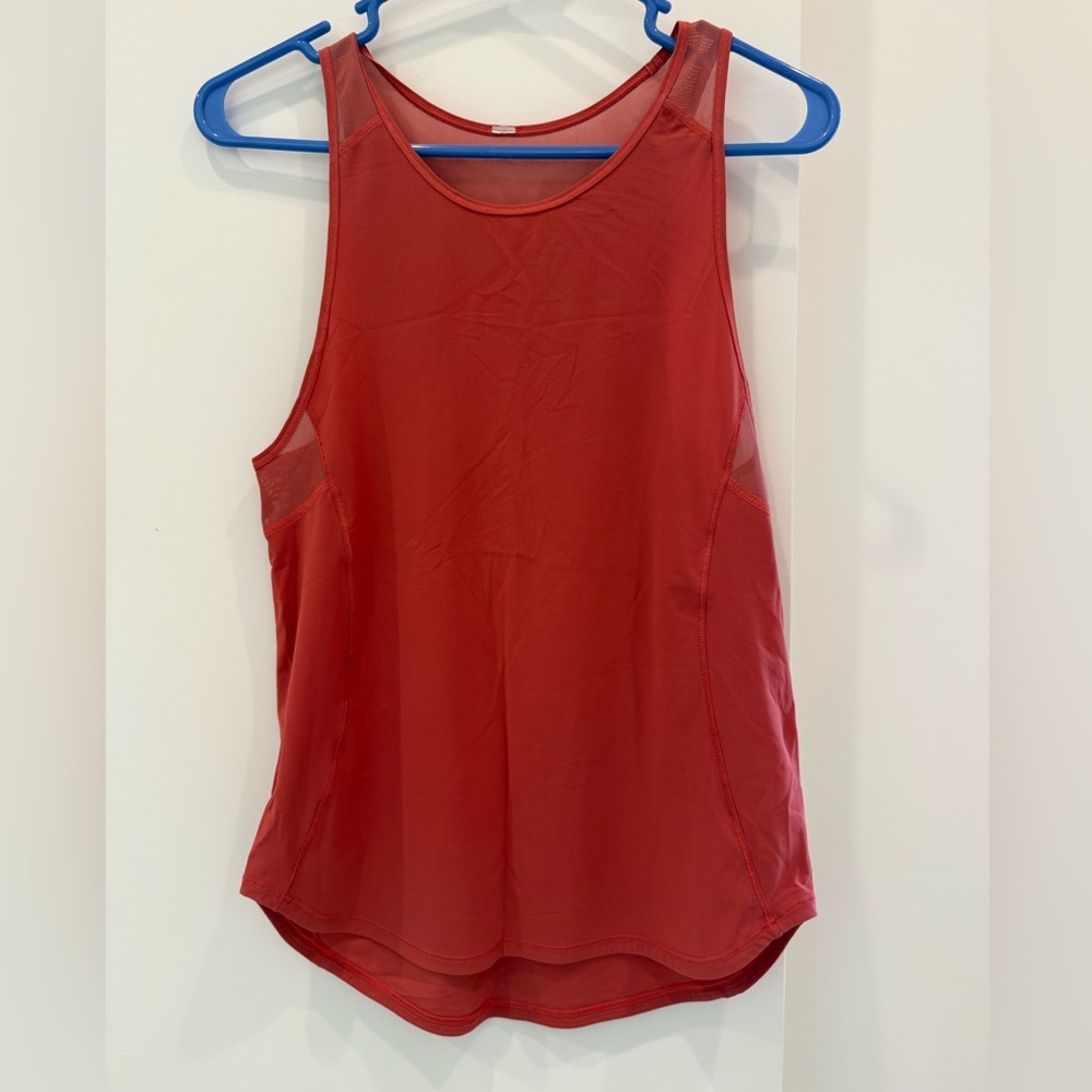 Lululemon Women's Red Sleeveless Top - Size 4